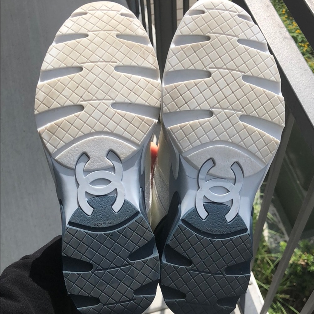 Men’s Chanel Sneakers, Sz42 - Picture 5 of 7